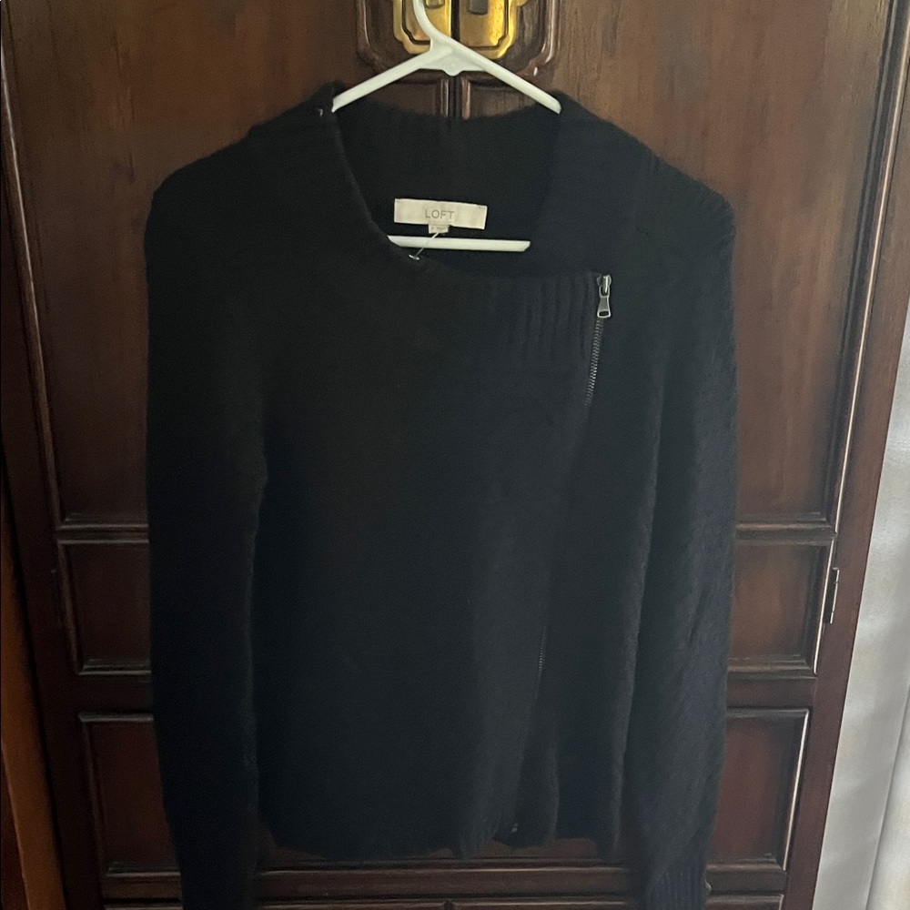 LOFT Women's Black and Gray Cowl Neck Sweater